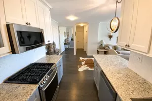 269-10 Grand Central Pkwy, Floral Park, NY 11005 - Photo 12