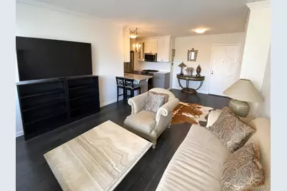 26910 Grand Central Parkway #8F, Floral Park, NY 11005 - Photo 4