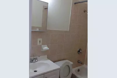 9718 125th Street, Richmond Hill, NY 11419 - Photo 10