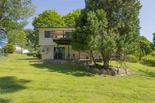 23 Carriage Ln, Spring Valley, NY 10977 - Photo 16