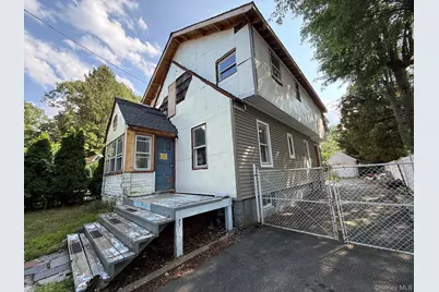 1014 Washington Drive, Centerport, NY 11721 - Photo 2