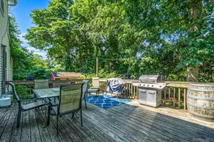 138 Holiday Blvd, Center Moriches, NY 11934 - Photo 32