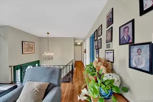 42 Keats Dr, New Windsor, NY 12553 - Photo 6