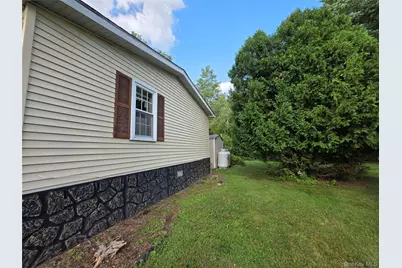 35 Perry Road, Hyde Park, NY 12538 - Photo 36