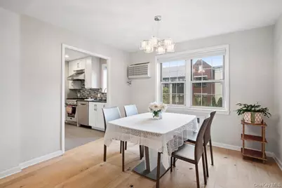 7 Chateaux Circle #7F, Scarsdale, NY 10583 - Photo 10