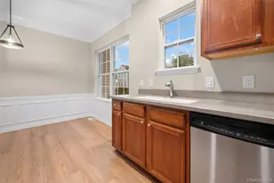 14 Maler Ln, Patchogue, NY 11772 - Photo 8