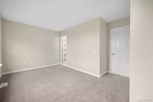 14 Maler Ln, Patchogue, NY 11772 - Photo 20