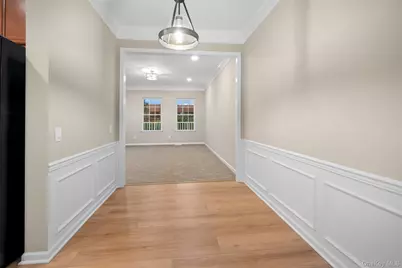 14 Maler Lane, Patchogue, NY 11772 - Photo 10
