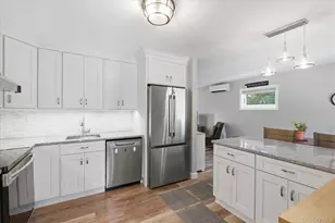 20 Lynbrook Dr, Sound Beach, NY 11789 - Photo 18