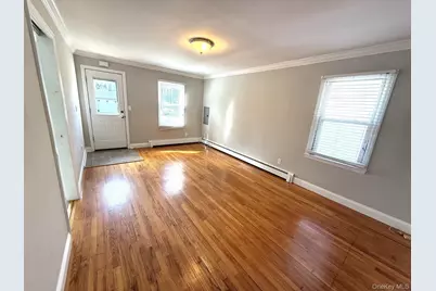 [Address not provided], Ronkonkoma, NY 11779 - Photo 4