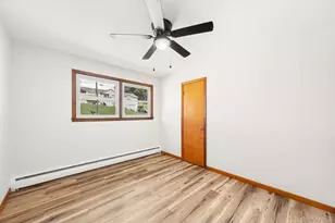 23 Oakland Ave, Walden, NY 12586 - Photo 10