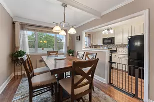 11 Westview Ave, White Plains, NY 10603 - Photo 6