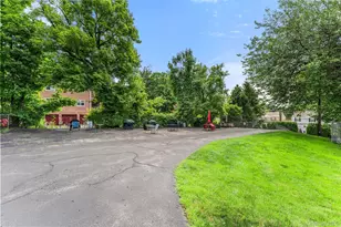11 Westview Ave, White Plains, NY 10603 - Photo 14