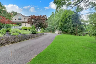 4 Apple Lane, Wading River, NY 11792 - Photo 4