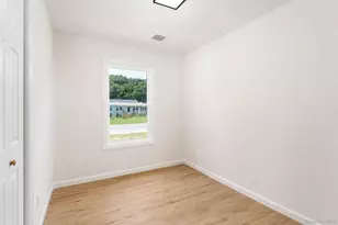 743 Hoffman Ave, Bellport, NY 11713 - Photo 10
