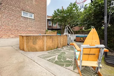 2036 Hobart Avenue, Bronx, NY 10461 - Photo 26