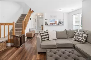 112 Beecher Ave Ext, East Islip, NY 11730 - Photo 12