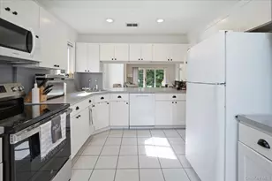 112 Beecher Ave Ext, East Islip, NY 11730 - Photo 8