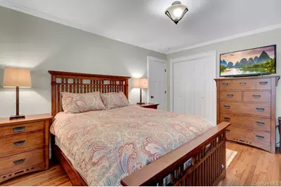 40 Ogston Terrace, Malverne, NY 11565 - Photo 22