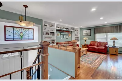 40 Ogston Terrace, Malverne, NY 11565 - Photo 8