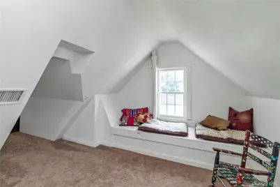 51 Tooker Avenue, Oyster Bay, NY 11771 - Photo 18