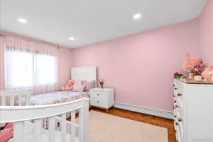 583 N Erie Ave, Lindenhurst, NY 11757 - Photo 16