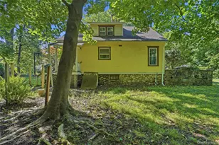 1746 Horton Rd, Mohegan Lake, NY 10547 - Photo 28