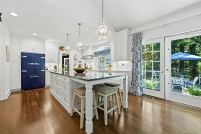 2 Kaiser Hill Road, Huntington, NY 11743 - Photo 12