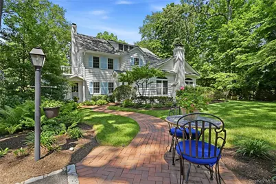 2 Kaiser Hill Road, Huntington, NY 11743 - Photo 2