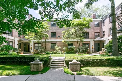 1 Terrace Circle #3-F, Great Neck, NY 11021 - Photo 2