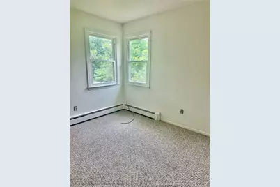 28 Warner Lane, Ronkonkoma, NY 11779 - Photo 4
