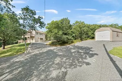 96 Treetops Trail, Bloomingburg, NY 12721 - Photo 2