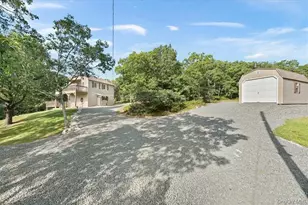 96 Treetops Trail, Bloomingburg, NY 12721 - Photo 2