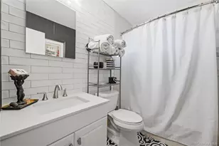 297 Merrick Rd, Amityville, NY 11701 - Photo 14