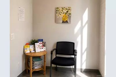 1011 49th Avenue, Long Island City, NY 11101 - Photo 6