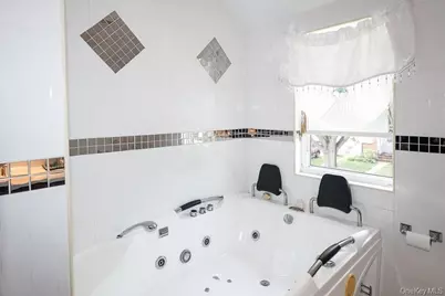 265-04 79th Avenue, Glen Oaks, NY 11004 - Photo 22