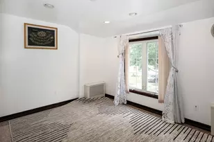 265-04 79th Ave, Glen Oaks, NY 11004 - Photo 20