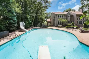 7 Dorm Ct, East Setauket, NY 11733 - Photo 50