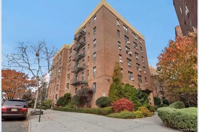 7261 Shore Road #1R, Brooklyn, NY 11209 - Photo 10