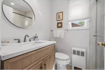74 Edwards Street #2B, Roslyn Heights, NY 11577 - Photo 10
