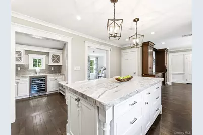 278 Stewart Avenue, Garden City, NY 11530 - Photo 14