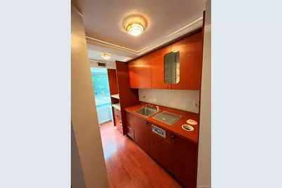 155 W 68th Street #2-27, New York, NY 10023 - Photo 6