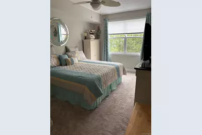 250 Sand Hills Lane, Medford, NY 11763 - Photo 14