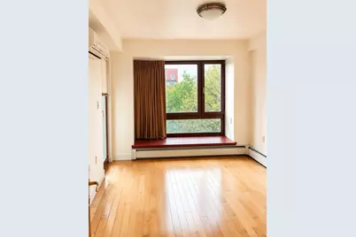 14022 Beech Avenue #6C, Flushing, NY 11355 - Photo 4