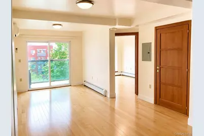 14022 Beech Avenue #6C, Flushing, NY 11355 - Photo 2