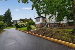 16 Maple Ave, West Nyack, NY 10994 - Photo 32