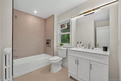16 Maple Avenue, West Nyack, NY 10994 - Photo 22
