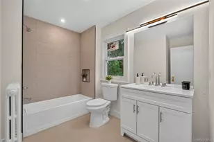 16 Maple Ave, West Nyack, NY 10994 - Photo 22