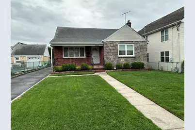 12 Smith Street, Glen Cove, NY 11542 - Photo 1