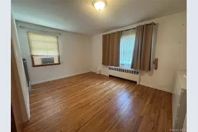 12 Smith Street, Glen Cove, NY 11542 - Photo 2